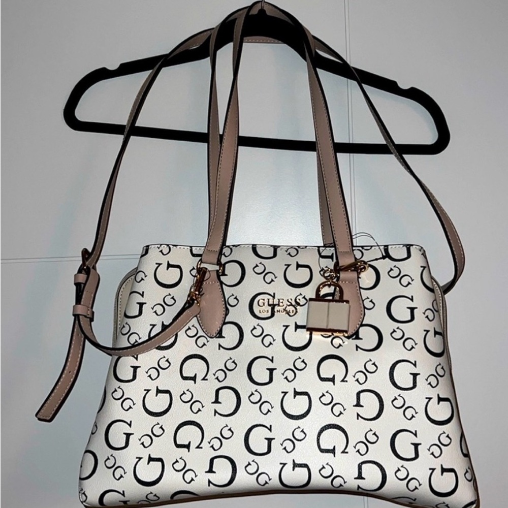 GUESS Cream and Tan Logo Shoulder Bag